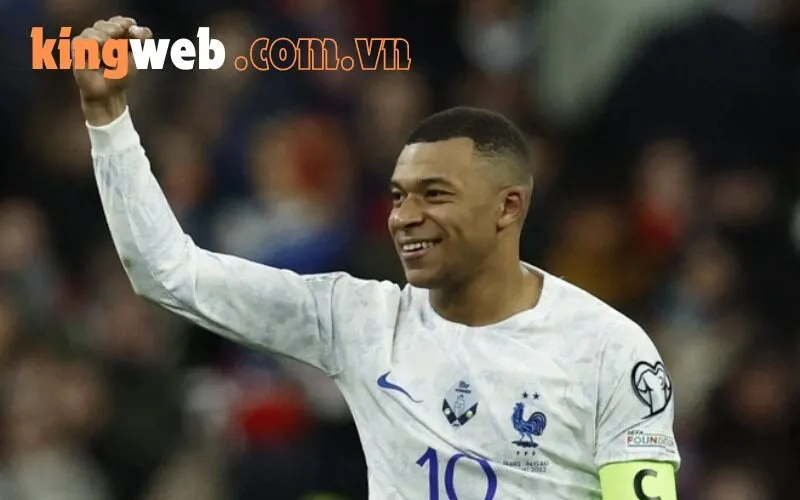 Tiền Đạo Kylian Mbappe