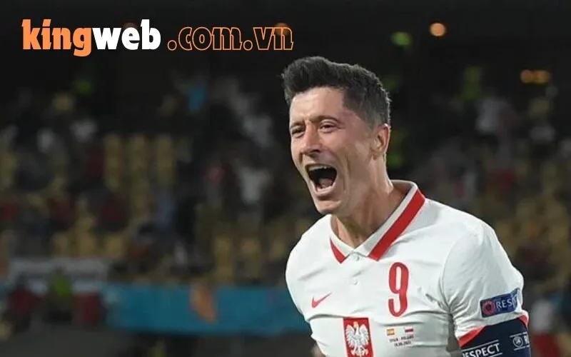 Tiền Đạo Robert Lewandowski